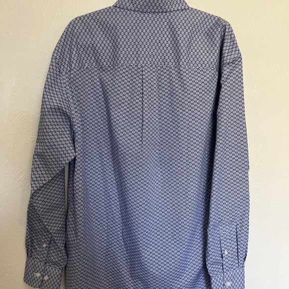 Wrangler button down shirt - Picture 4 of 5